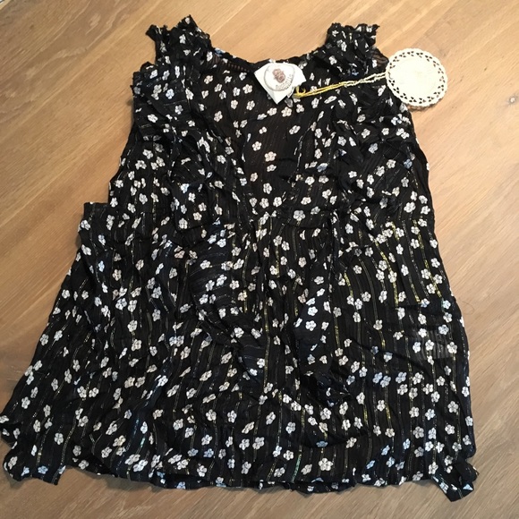 Muche et Muchette Tops - New w/tags Muche et Muchette blouse One Size